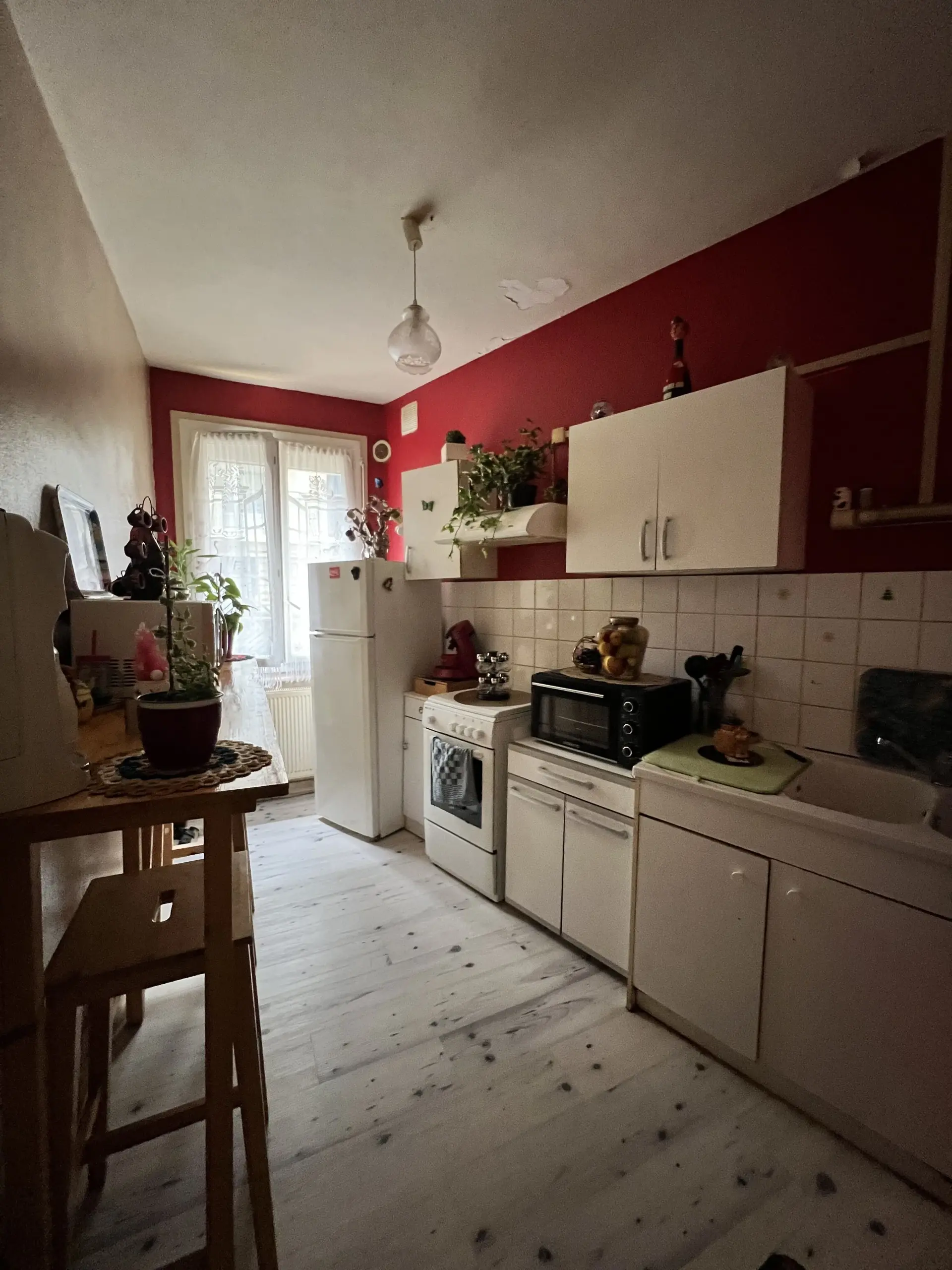 Appartement 2 pièces à vendre en centre-ville de Digoin avec chauffage au gaz 