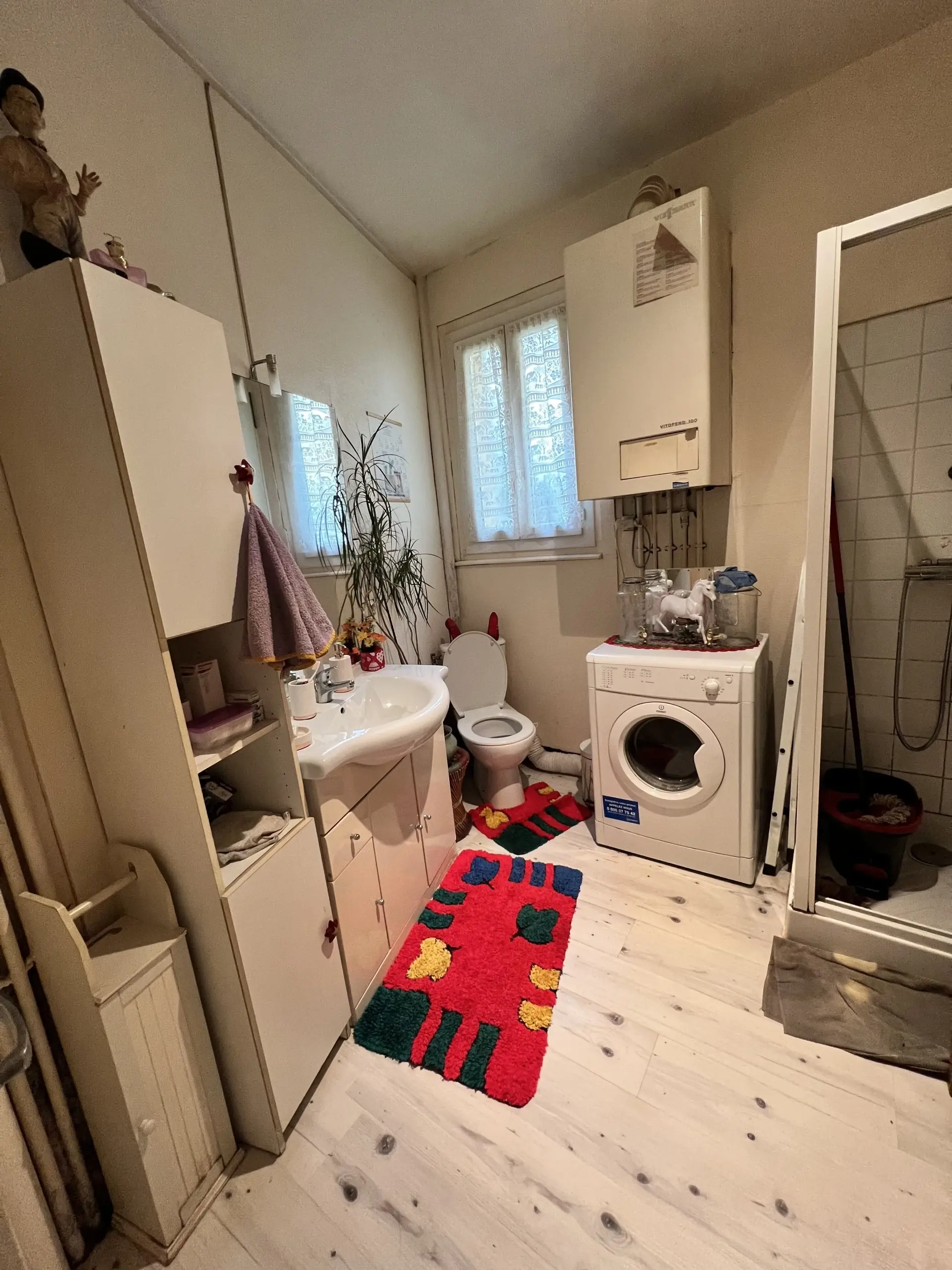 Appartement 2 pièces à vendre en centre-ville de Digoin avec chauffage au gaz 