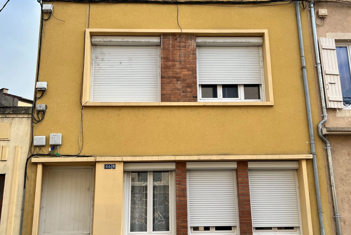 Appartement 2 pièces à vendre en centre-ville de Digoin avec chauffage au gaz 