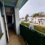 Appartement T4 à Bizanos de 62 m² avec jardin et potentiel de rénovation