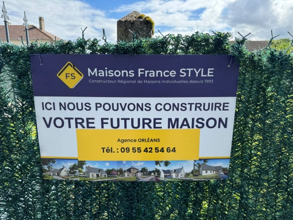 Terrain constructible de 280 m² à Orléans Nord avec options écologiques