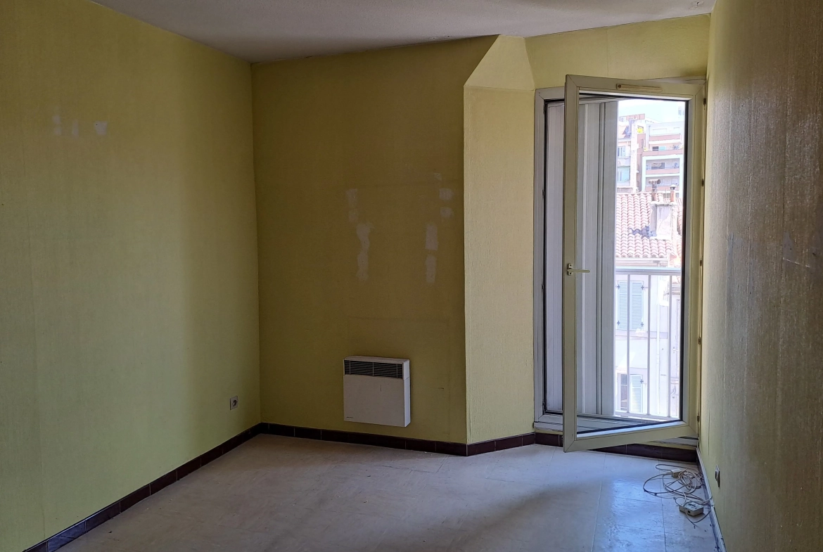 Appartement T4 de 82 m² à vendre dans le quartier du Rouet à Marseille 
