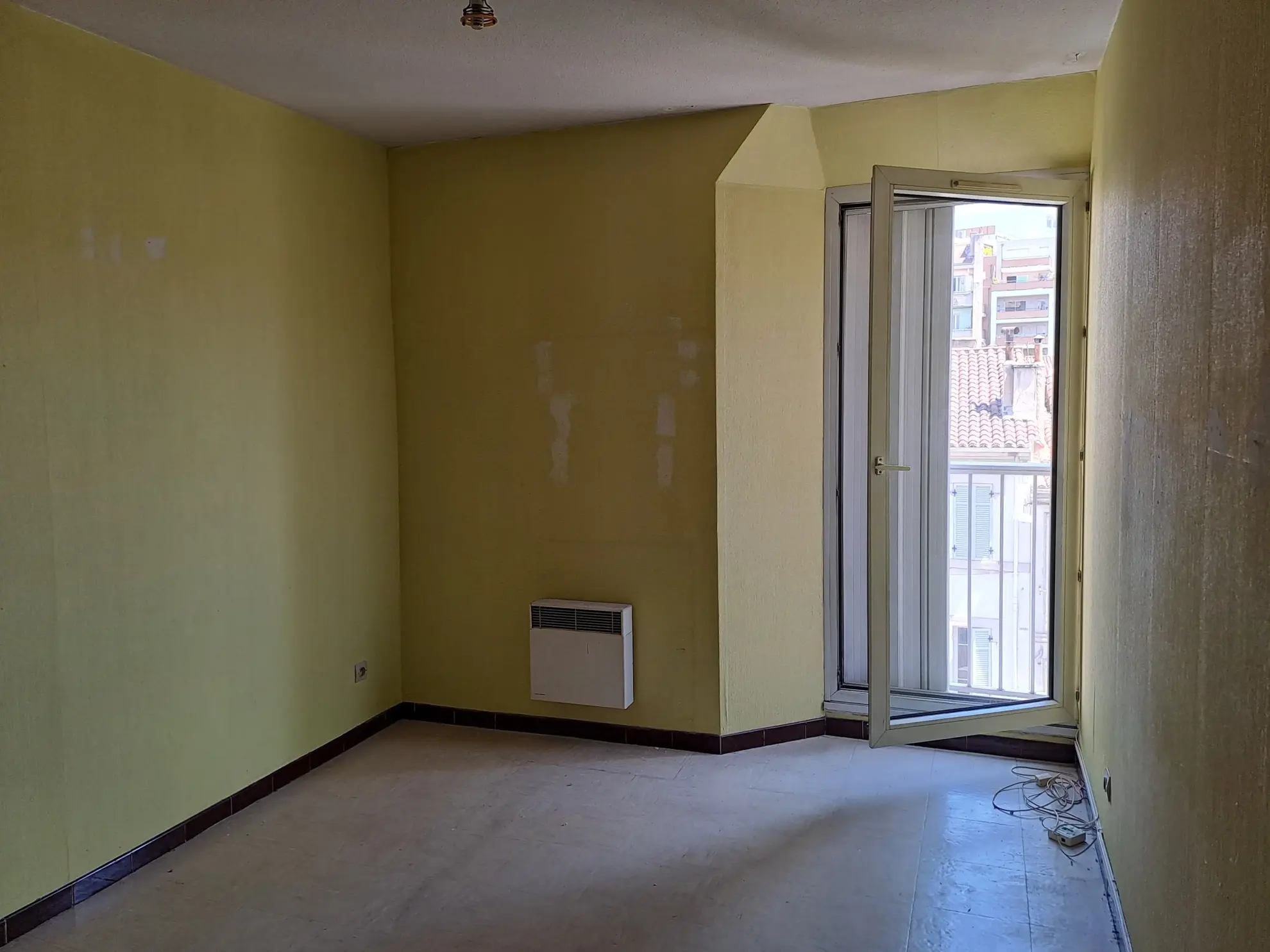 Appartement T4 de 82 m² à vendre dans le quartier du Rouet à Marseille 