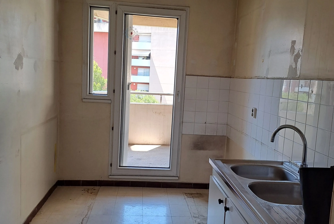 Appartement T4 de 82 m² à vendre dans le quartier du Rouet à Marseille 