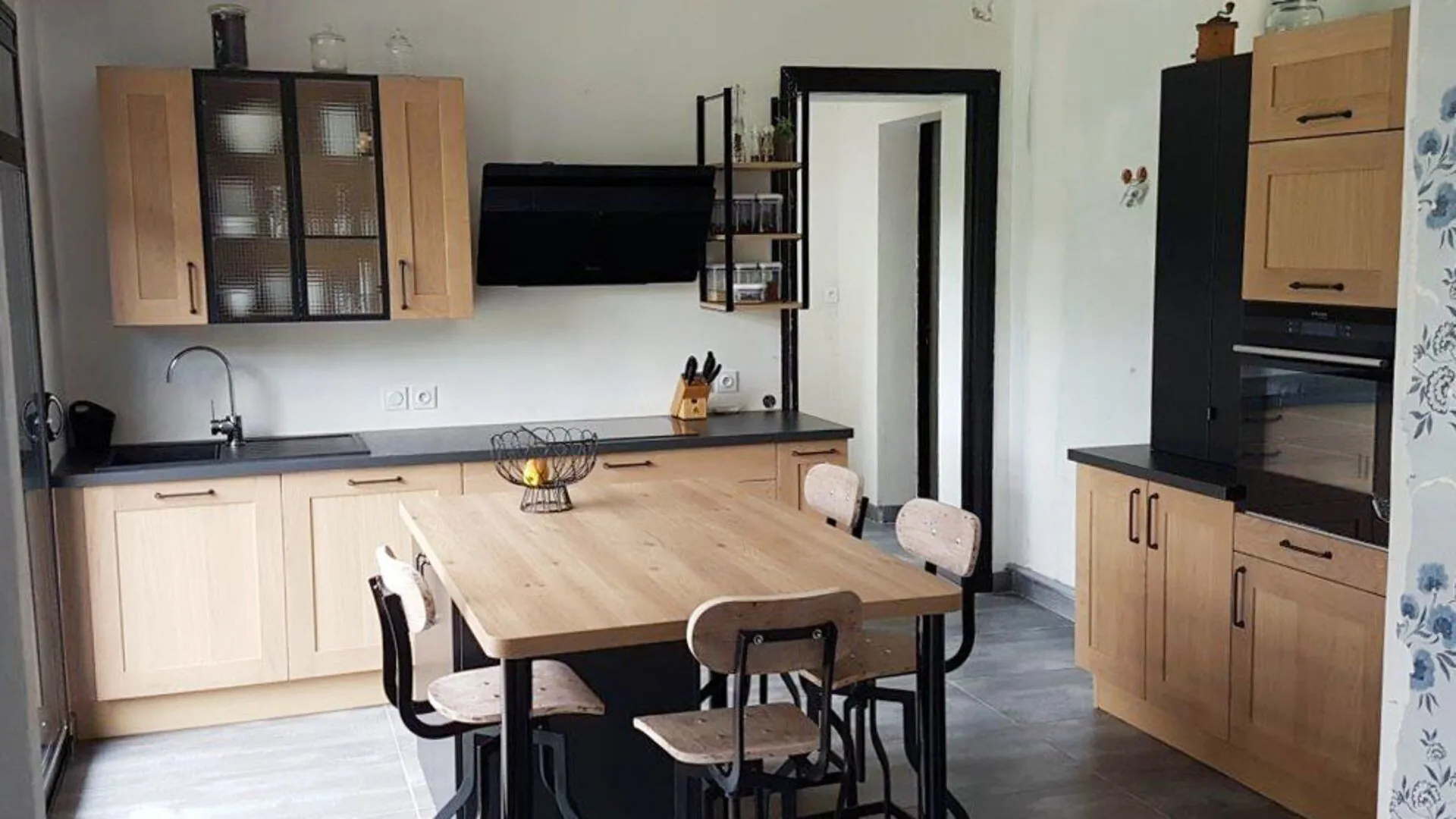 Maison neuve de 99m² à Noyers-Saint-Martin avec 3 chambres et économie d'énergie 