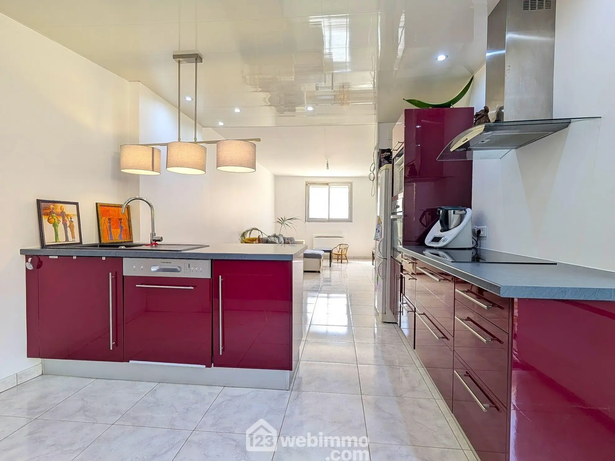 Maison de ville de 94 m² à Rochefort-sur-Loire, idéal pour famille ou investissement 