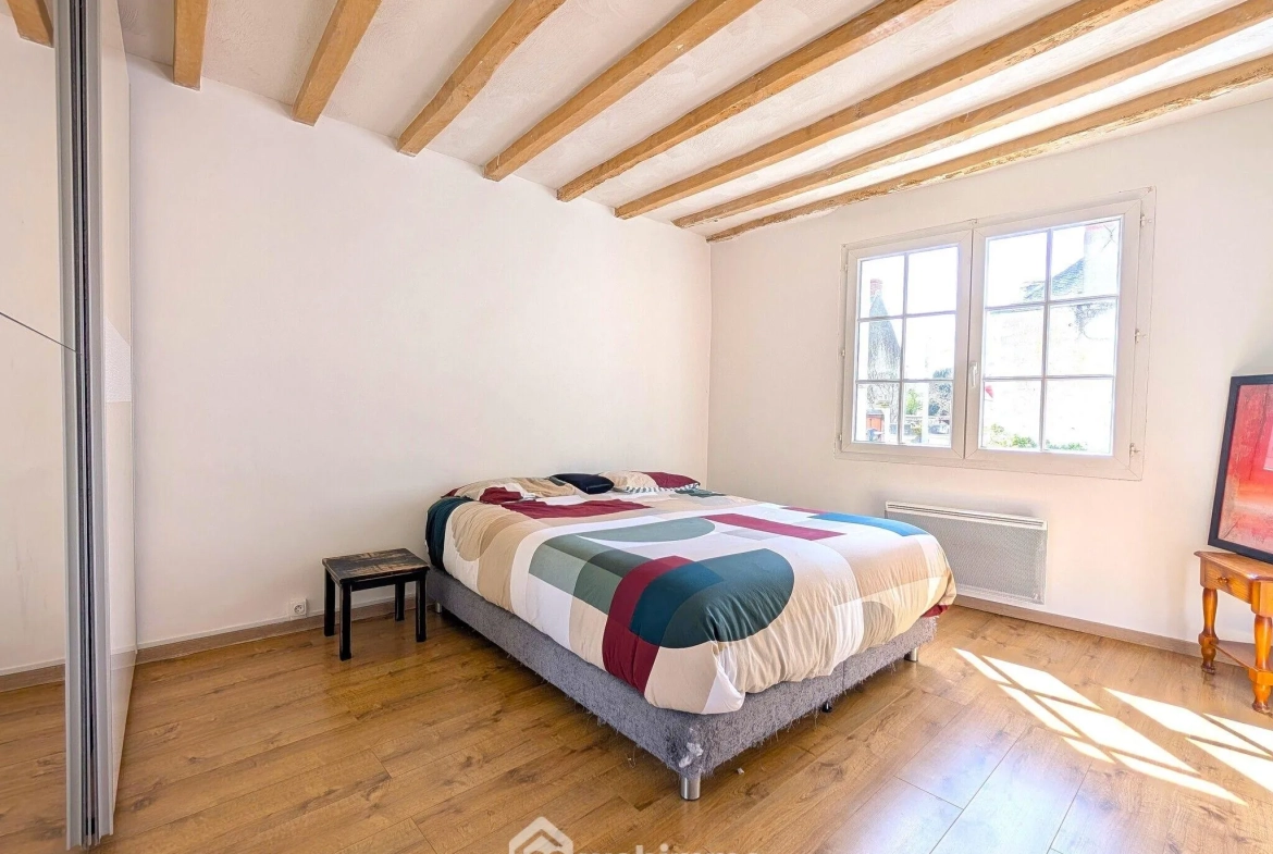 Maison de ville de 94 m² à Rochefort-sur-Loire, idéal pour famille ou investissement 