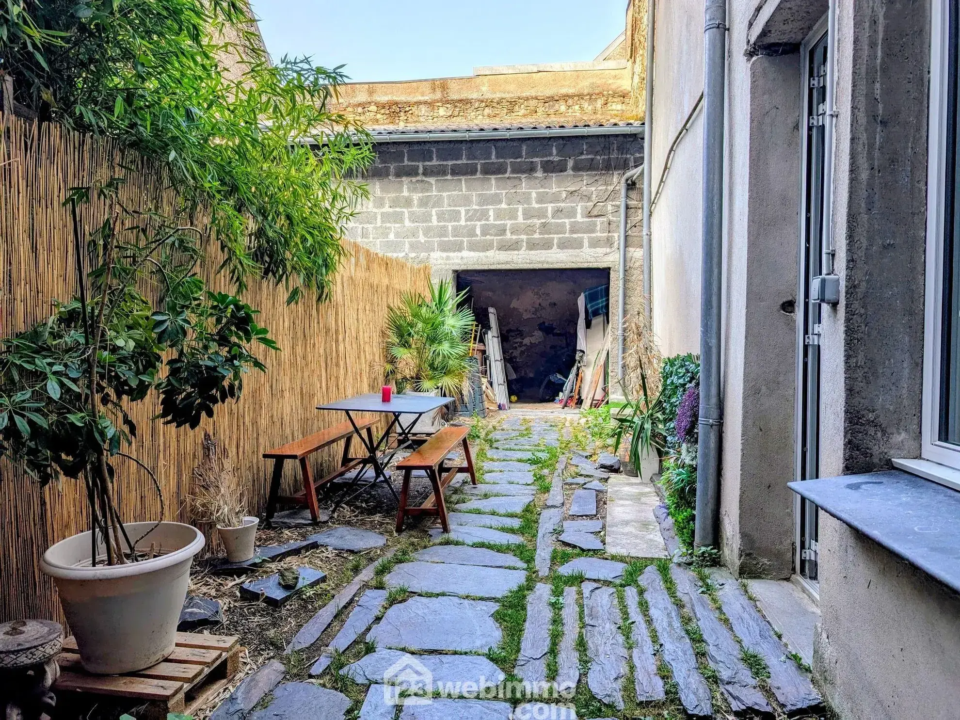 Maison de ville de 94 m² à Rochefort-sur-Loire, idéal pour famille ou investissement 