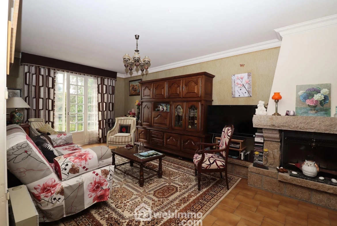 Maison à vendre de 128 m² à Lannion proche gare et centre-ville 