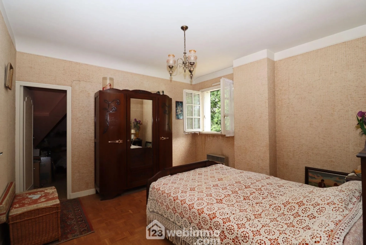 Maison à vendre de 128 m² à Lannion proche gare et centre-ville 