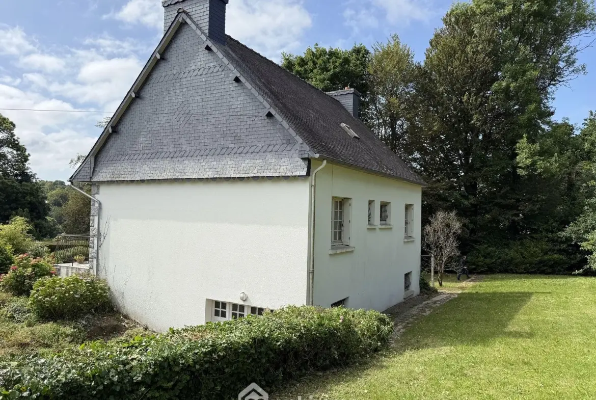 Maison à vendre de 128 m² à Lannion proche gare et centre-ville 