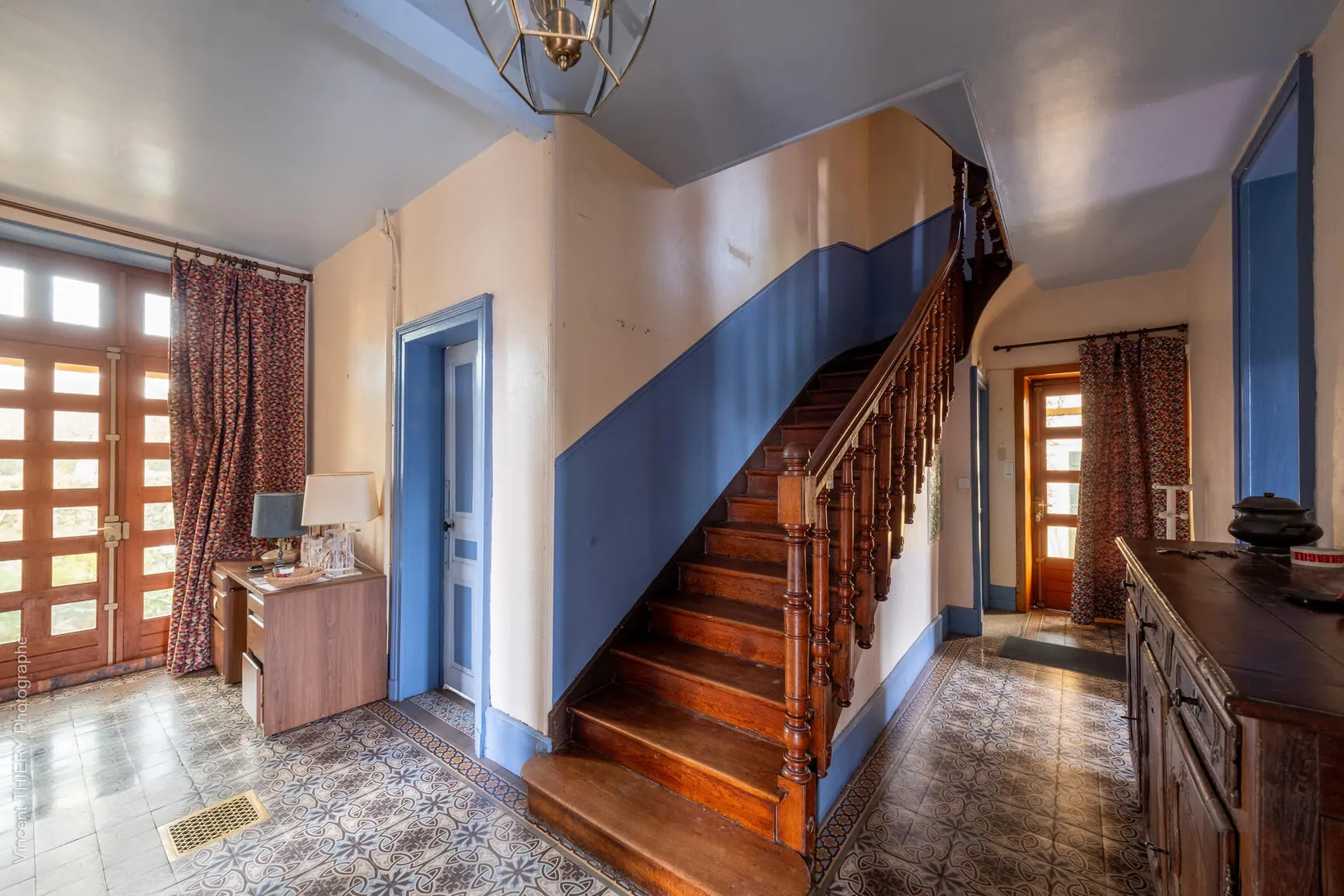 Maison bourgeoise à Bruyères avec grand terrain et dépendances – À visiter rapidement 
