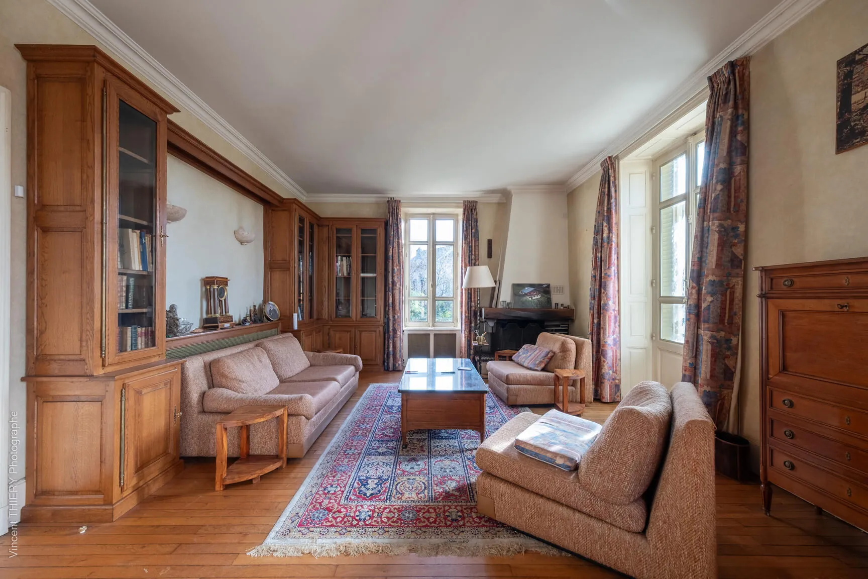 Maison bourgeoise à Bruyères avec grand terrain et dépendances – À visiter rapidement 
