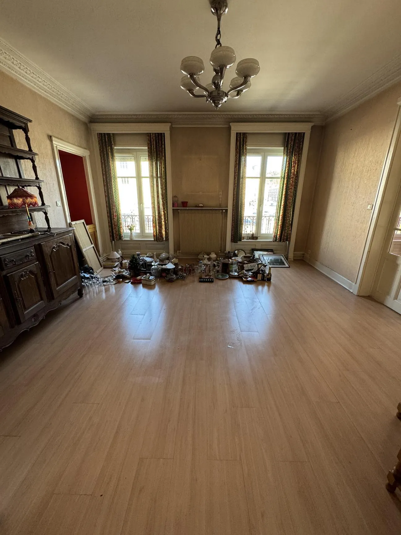 Appartement lumineux de 138 m² à Épinal, centre-ville avec vue sur la Moselle 