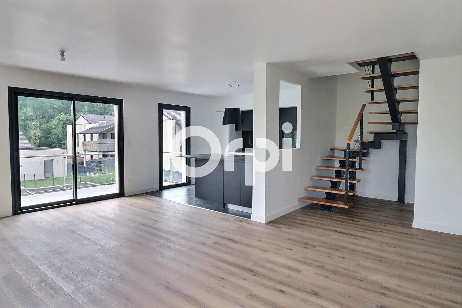 Appartement neuf de 100 m² avec terrasse à Idron - Opportunité rare 