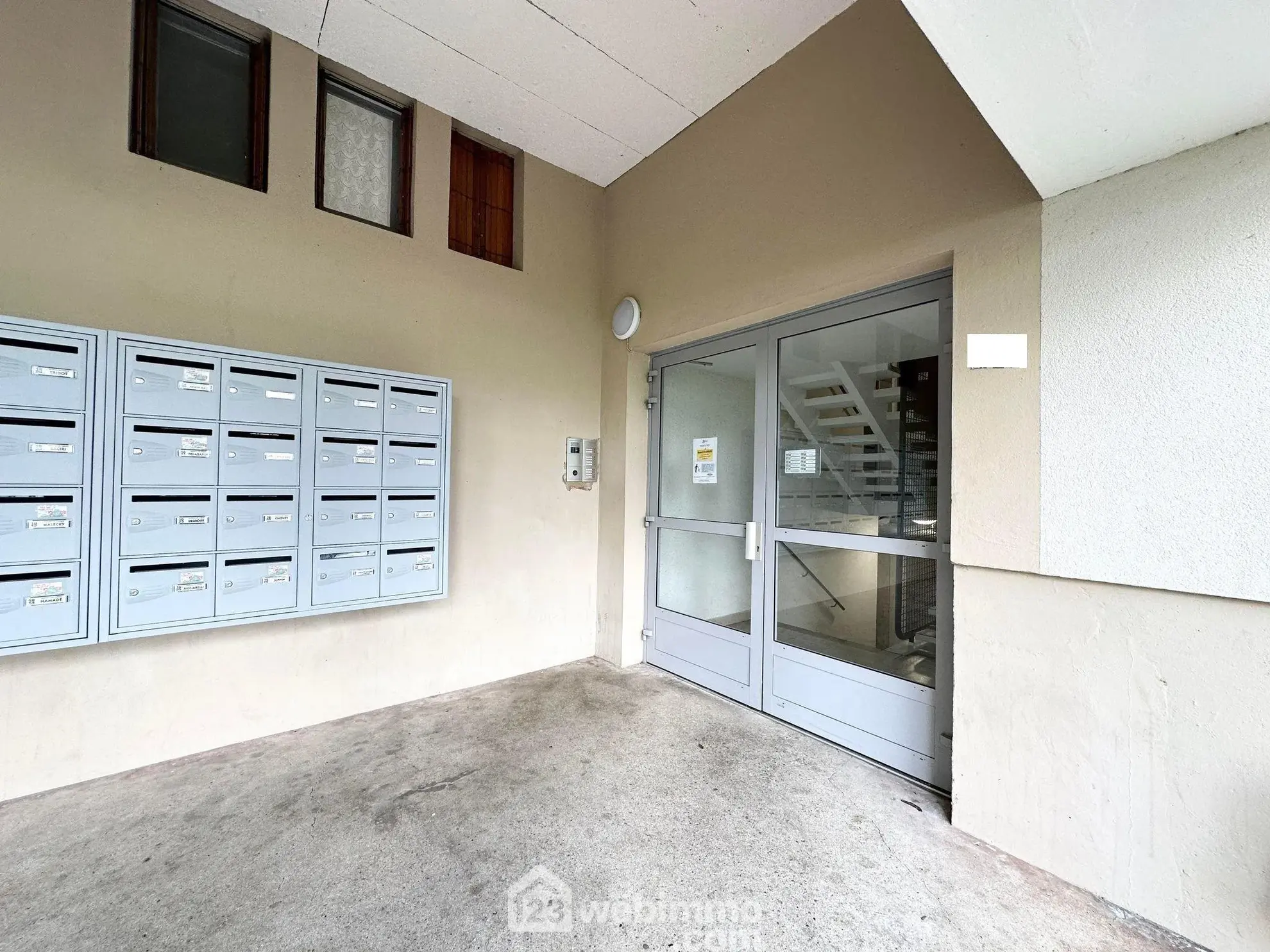 Appartement T5 à vendre à Laon - 85 m² avec balcon et cave 
