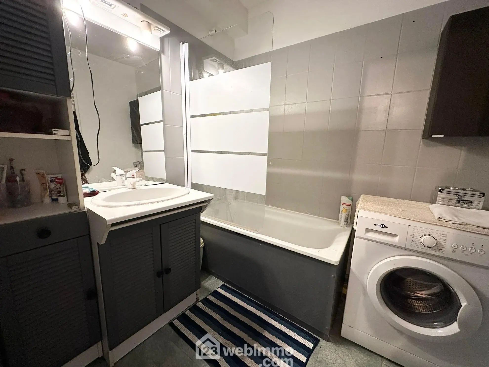 Appartement T5 à vendre à Laon - 85 m² avec balcon et cave 