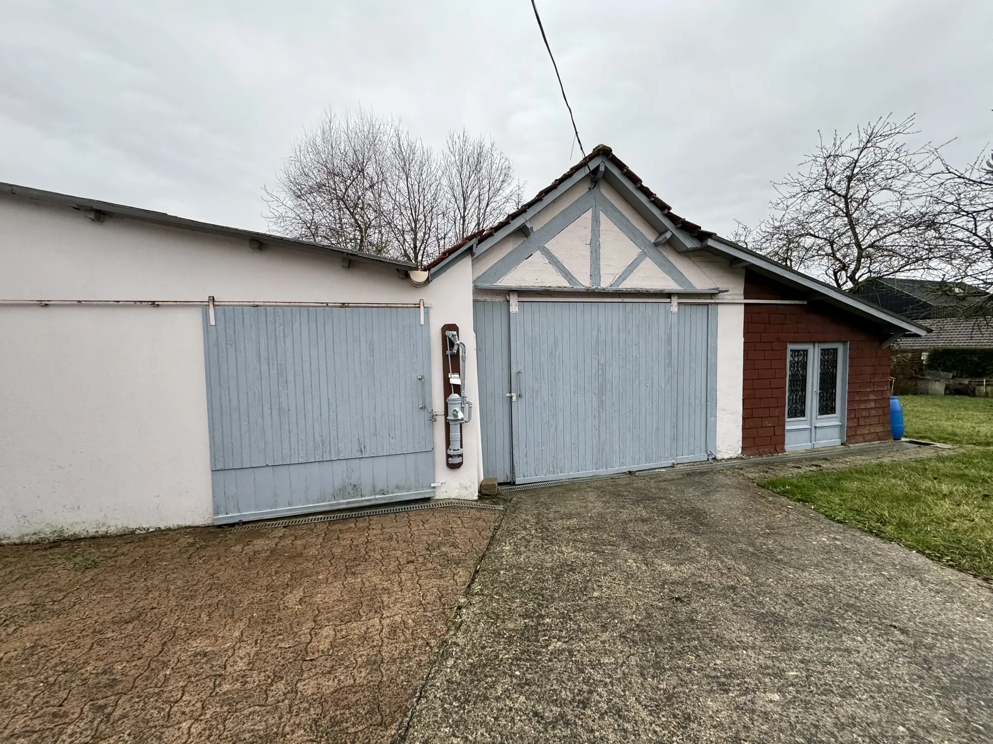 Terrain à bâtir en centre-ville de Moreuil de 440 m² à vendre 