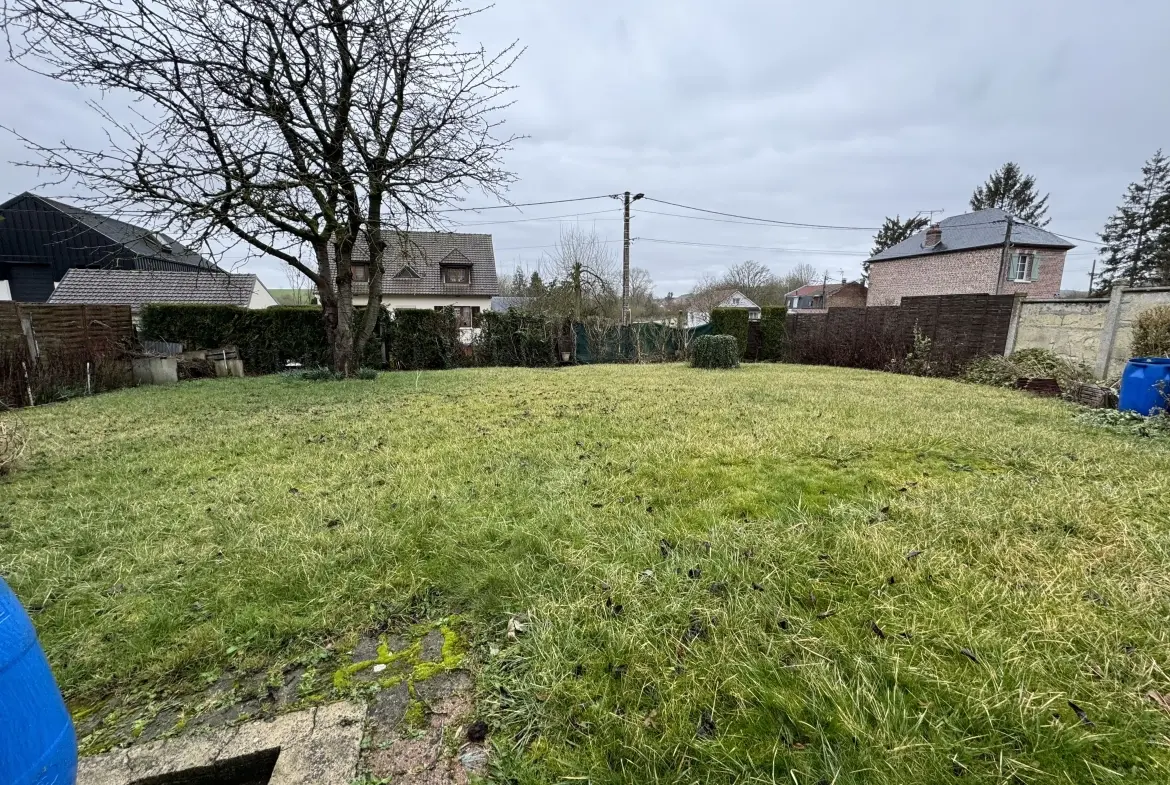 Terrain à bâtir en centre-ville de Moreuil de 440 m² à vendre 