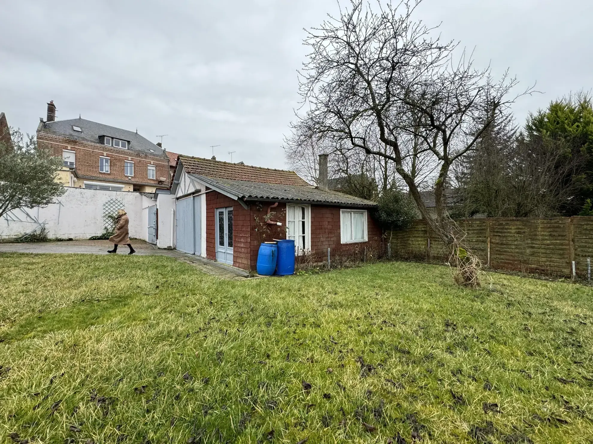 Terrain à bâtir en centre-ville de Moreuil de 440 m² à vendre 