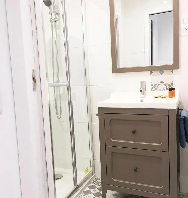 Appartement 2 chambres avec cuisine ouverte à Nice, calme et faibles charges 