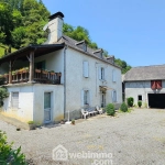 Maison à rénover avec grand terrain à Louvie-Juzon, proche des montagnes
