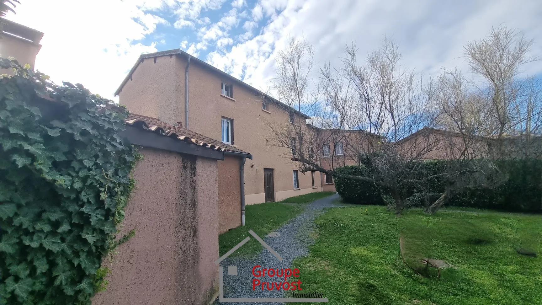 Charmant appartement T2 de 48 m² à Grézieu-la-Varenne, proche commodités 