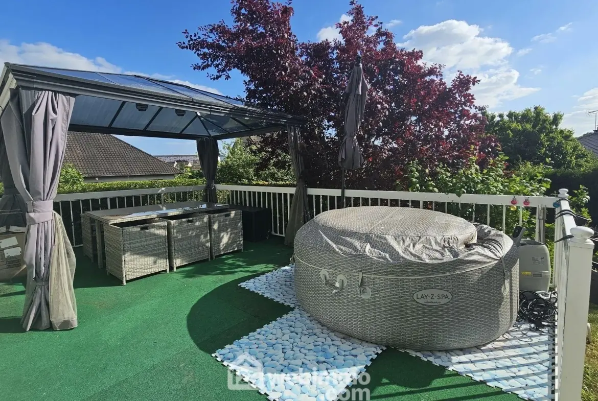 Maison de 87 m² avec terrasse et garage à Le Malesherbois 