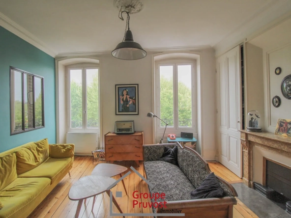 Superbe appartement duplex de 90m² en centre-ville de Villefranche-sur-Saône