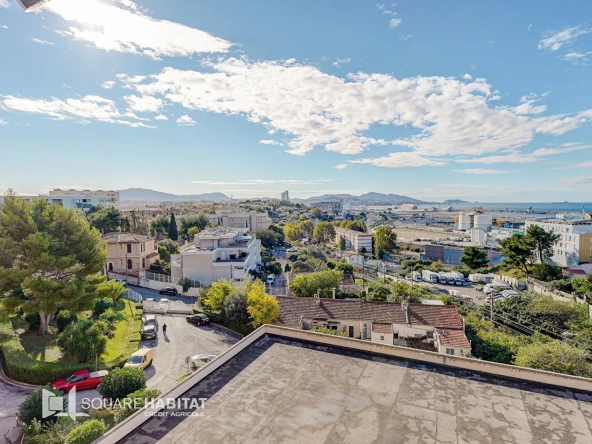 Appartement 4 pièces avec vue mer à Marseille - 73m²