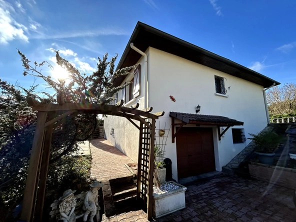Maison individuelle à Roche-la-Molière de 3 chambres sur terrain de 1127 m²