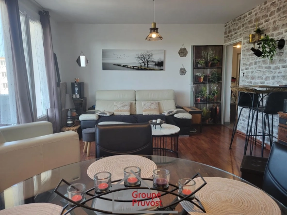 Appartement T3 à Roanne de 68 m² avec balcon, cave et parking, proche nature