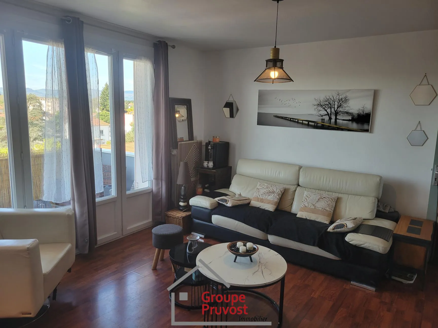 Appartement T3 à Roanne de 68 m² avec balcon, cave et parking, proche nature 