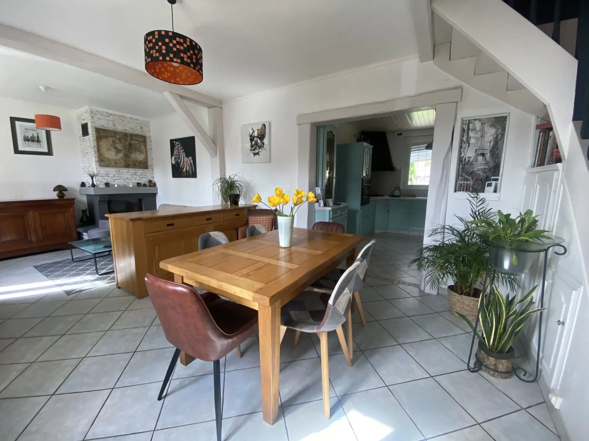 Maison individuelle à Roye de 120 m² avec 4 chambres, garage et jardin 