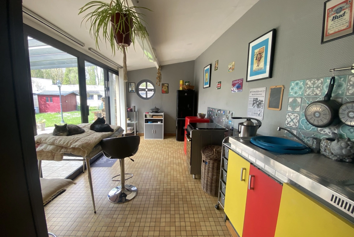 Maison individuelle à Roye de 120 m² avec 4 chambres, garage et jardin 