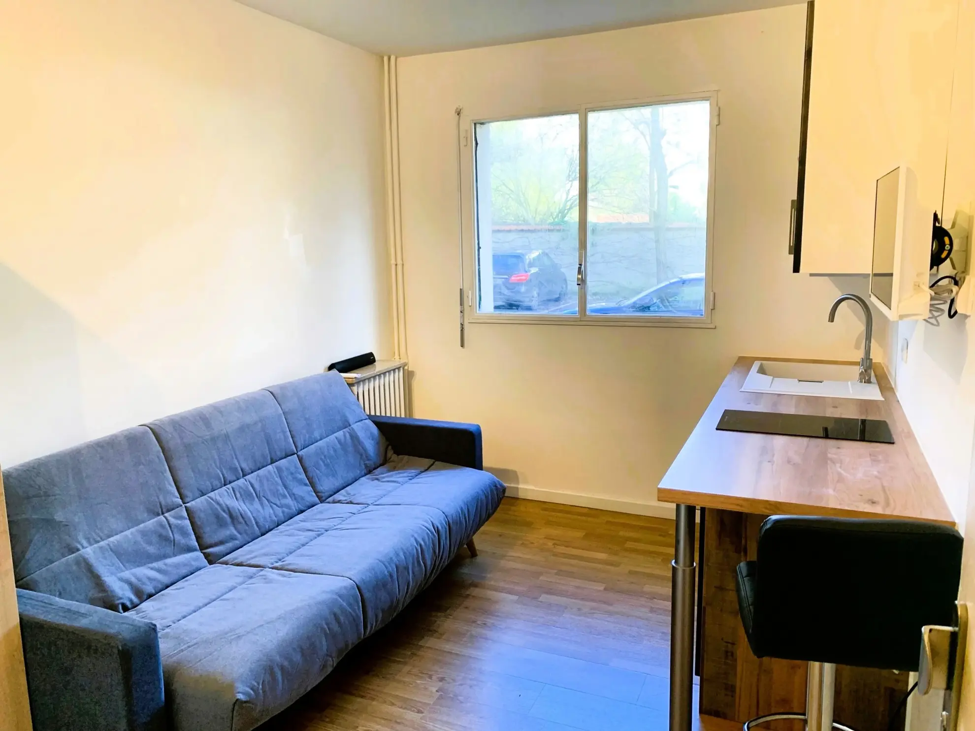 Studio meublé de 13 m² à Nogent-sur-Marne avec rendement de 5 % 