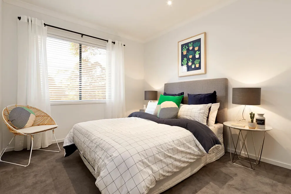 Maison sur mesure à Rochy-Condé avec 3 chambres, garage et prestations de qualité 