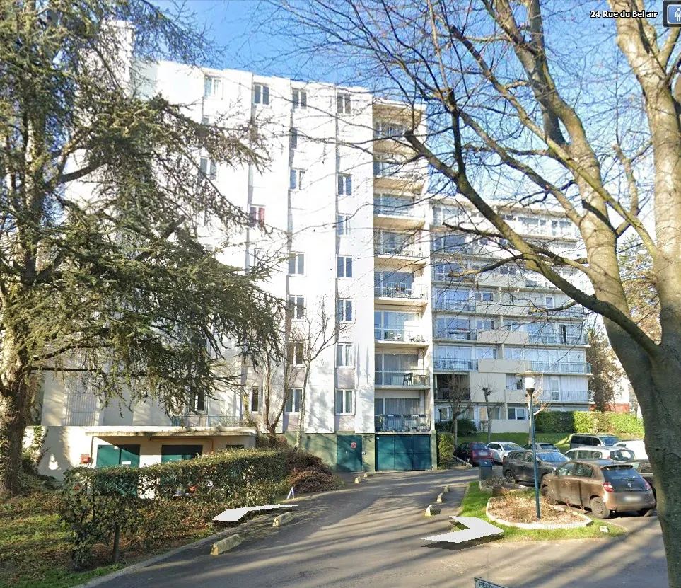 Appartement T2 de 54 m² à vendre à Andresy avec balcon et garage 