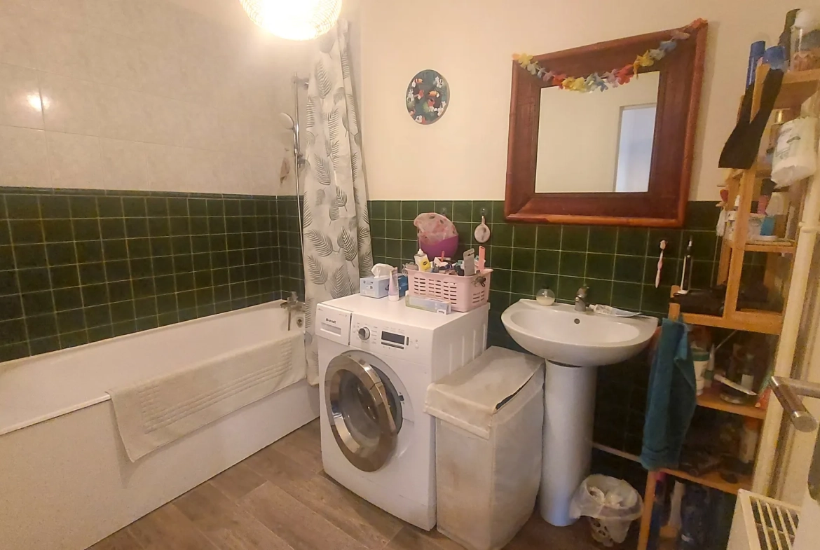 Appartement T2 de 54 m² à vendre à Andresy avec balcon et garage 