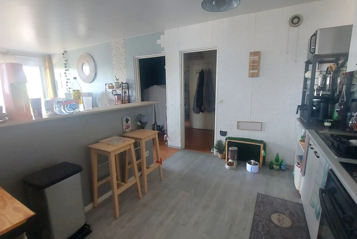 Appartement T2 de 54 m² à vendre à Andresy avec balcon et garage 