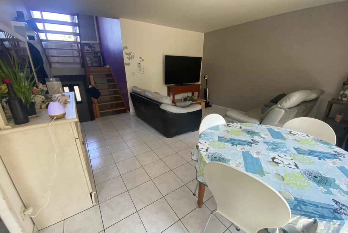 Maison 2 chambres avec jardin et garage à Ardriers, Le Mans 