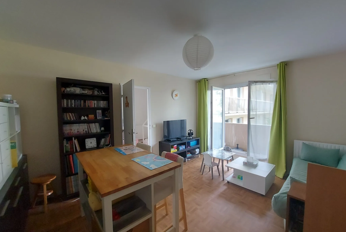 Appartement T3 de 68m² à Magny-les-Hameaux avec balcons et parking en sous-sol 