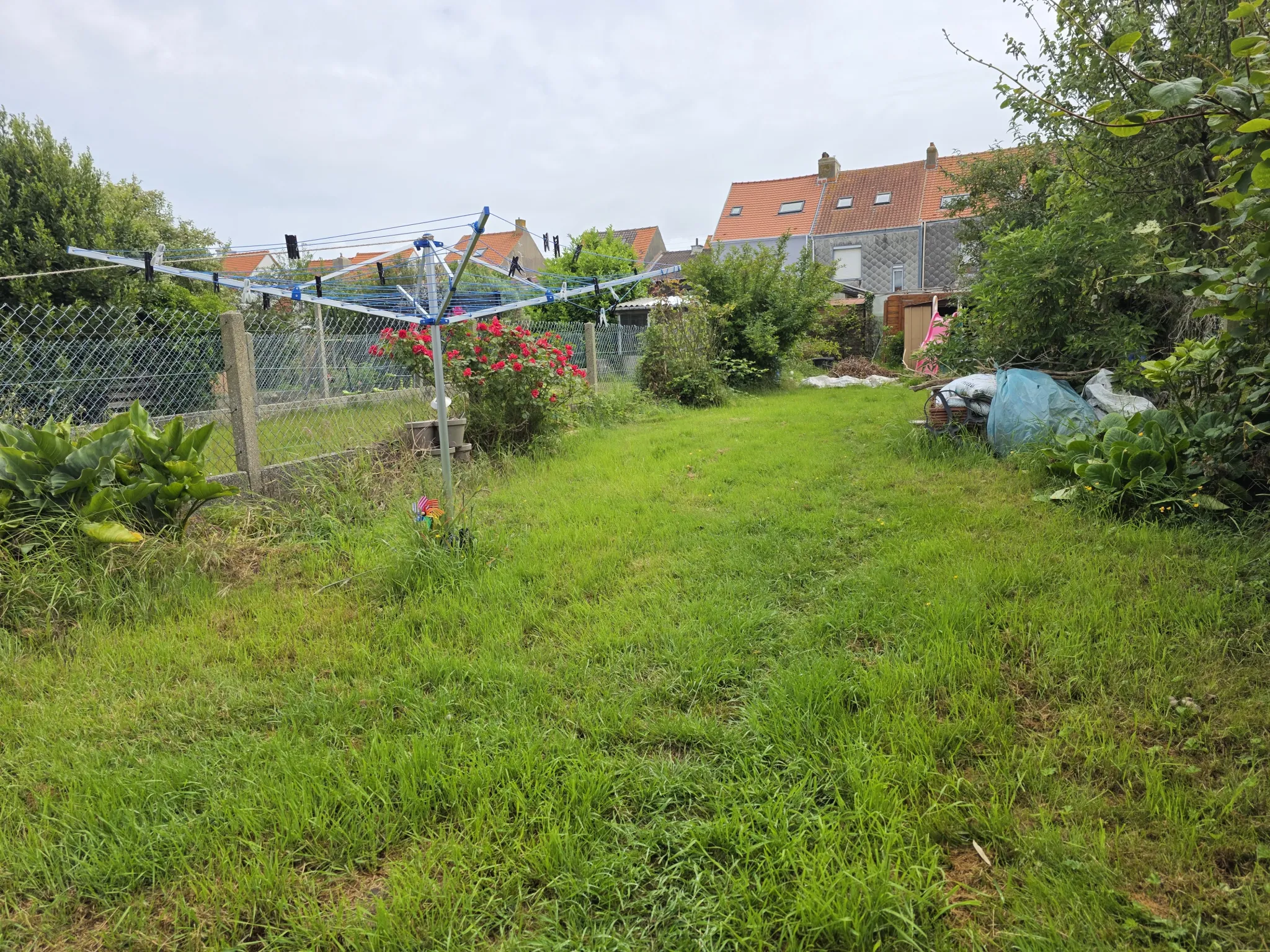 Maison à vendre à Outreau avec 3 chambres, jardin et dépendances - 120 m² 