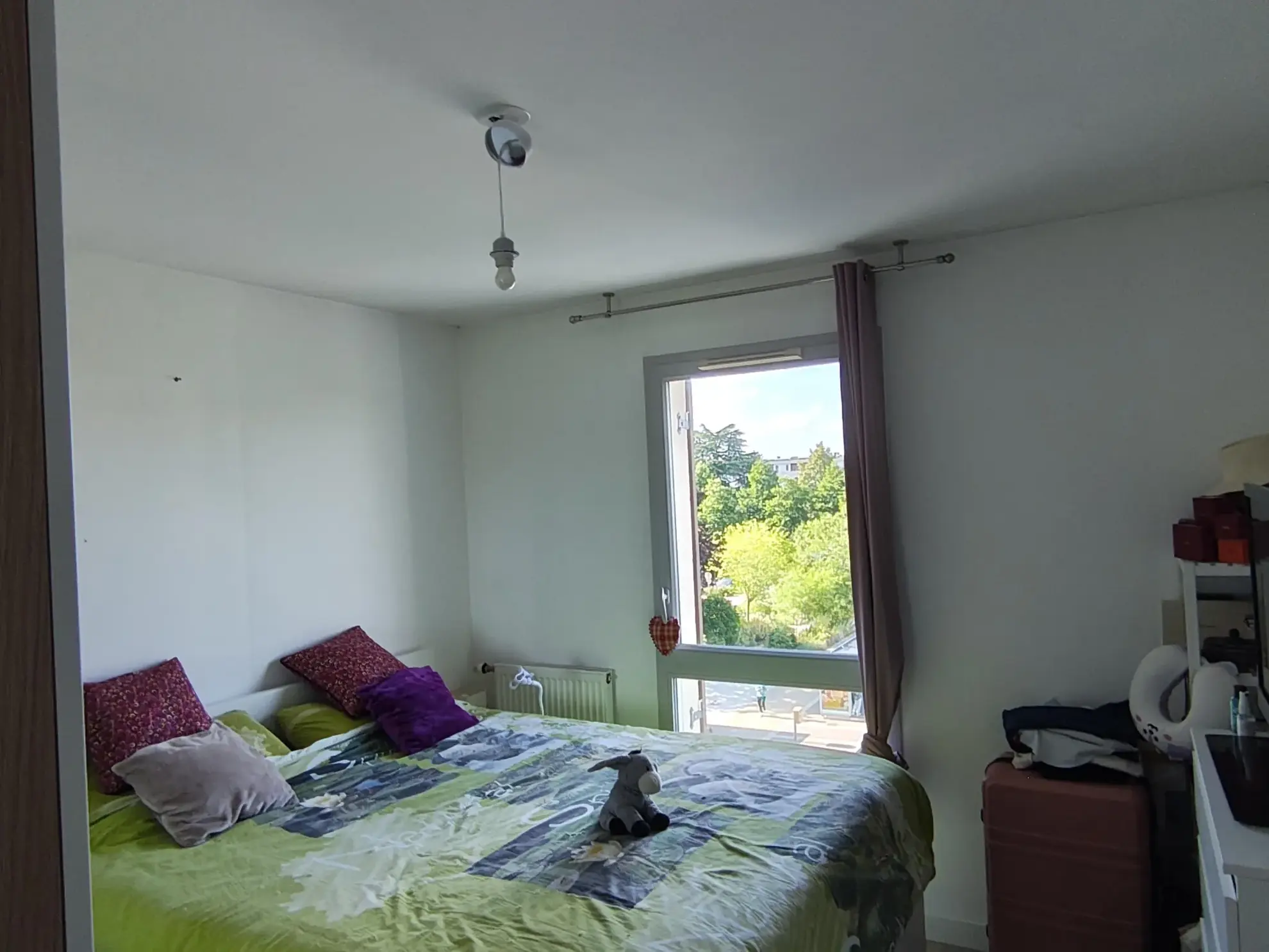 Appartement 4 pièces à Trappes avec balcon et potentiel d’aménagement 