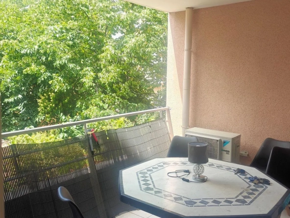 Appartement 72m² avec terrasse, parking privé à Marseille 5ème