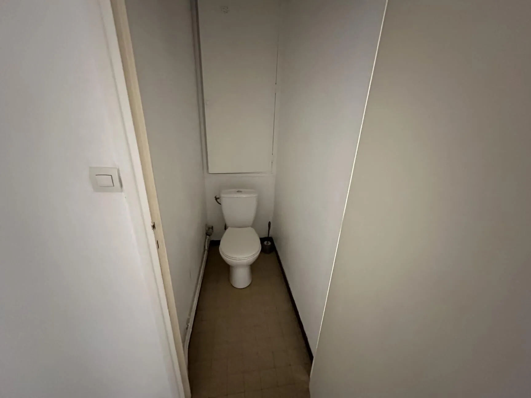 Appartement 3 pièces à Grenoble – 72 m² avec chauffage gaz, résidence au rez-de-chaussée 