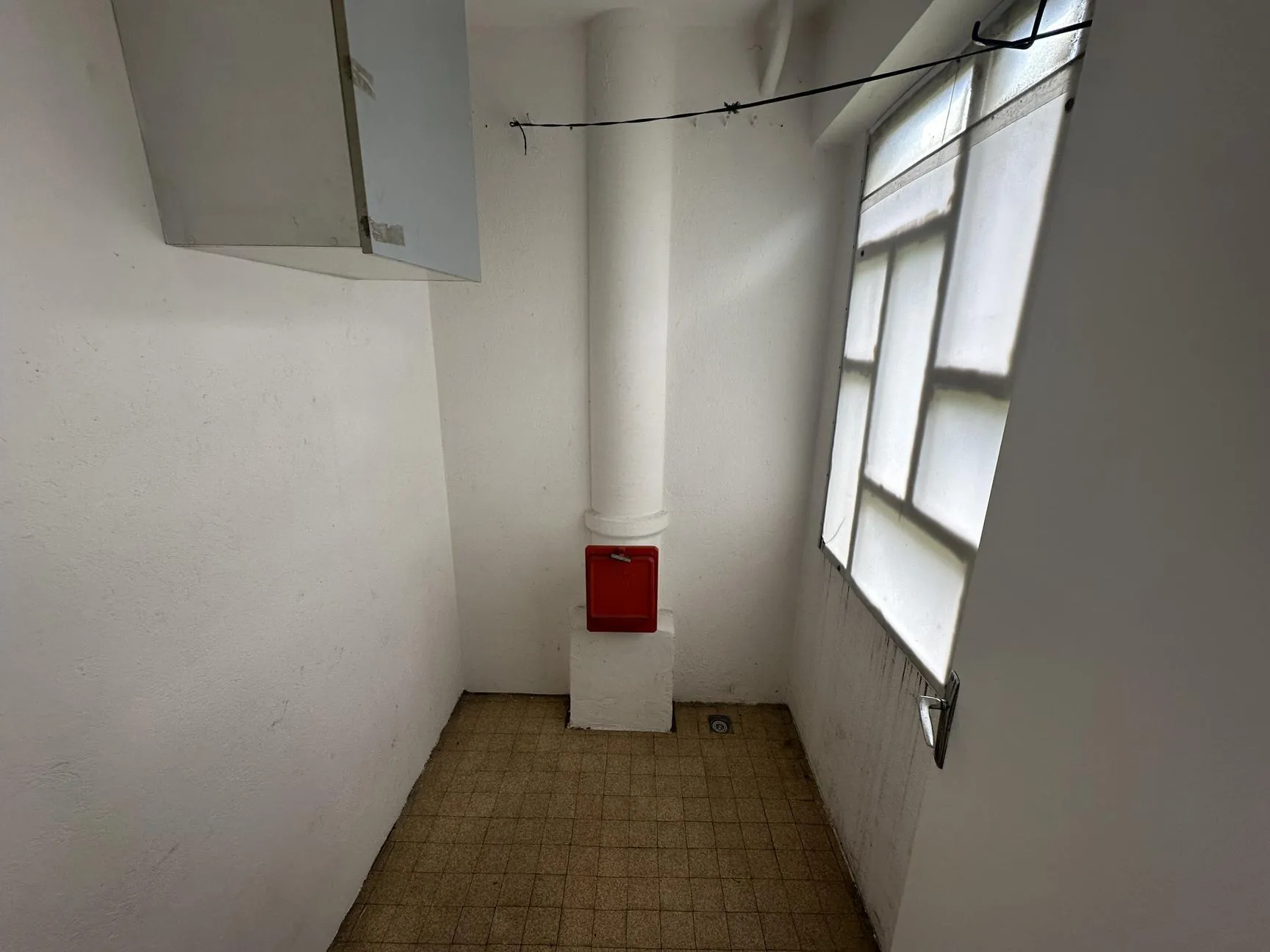 Appartement 3 pièces à Grenoble – 72 m² avec chauffage gaz, résidence au rez-de-chaussée 