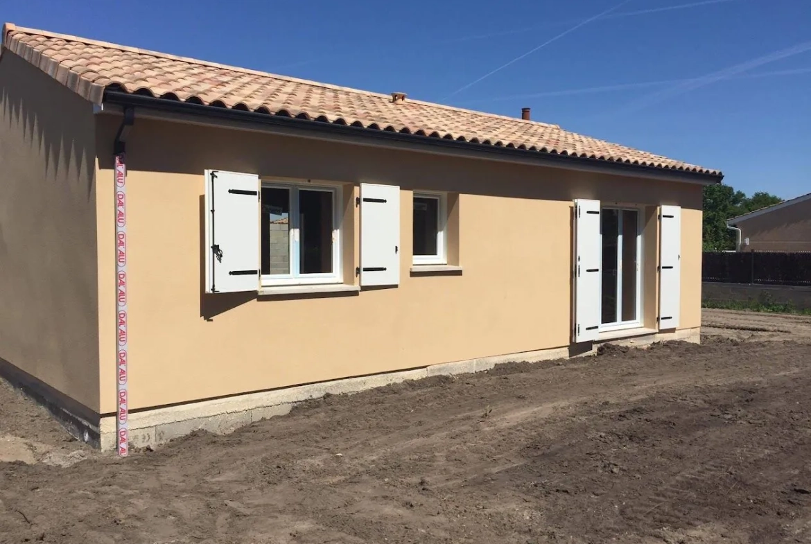 Maison de plain-pied neuve à Toulenne avec garage, 2 chambres et espace évolutif 
