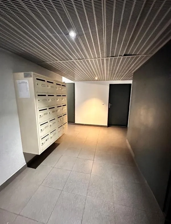Studio à vendre à Montpellier-Arceaux - 20 m², idéal investisseurs ou étudiants 