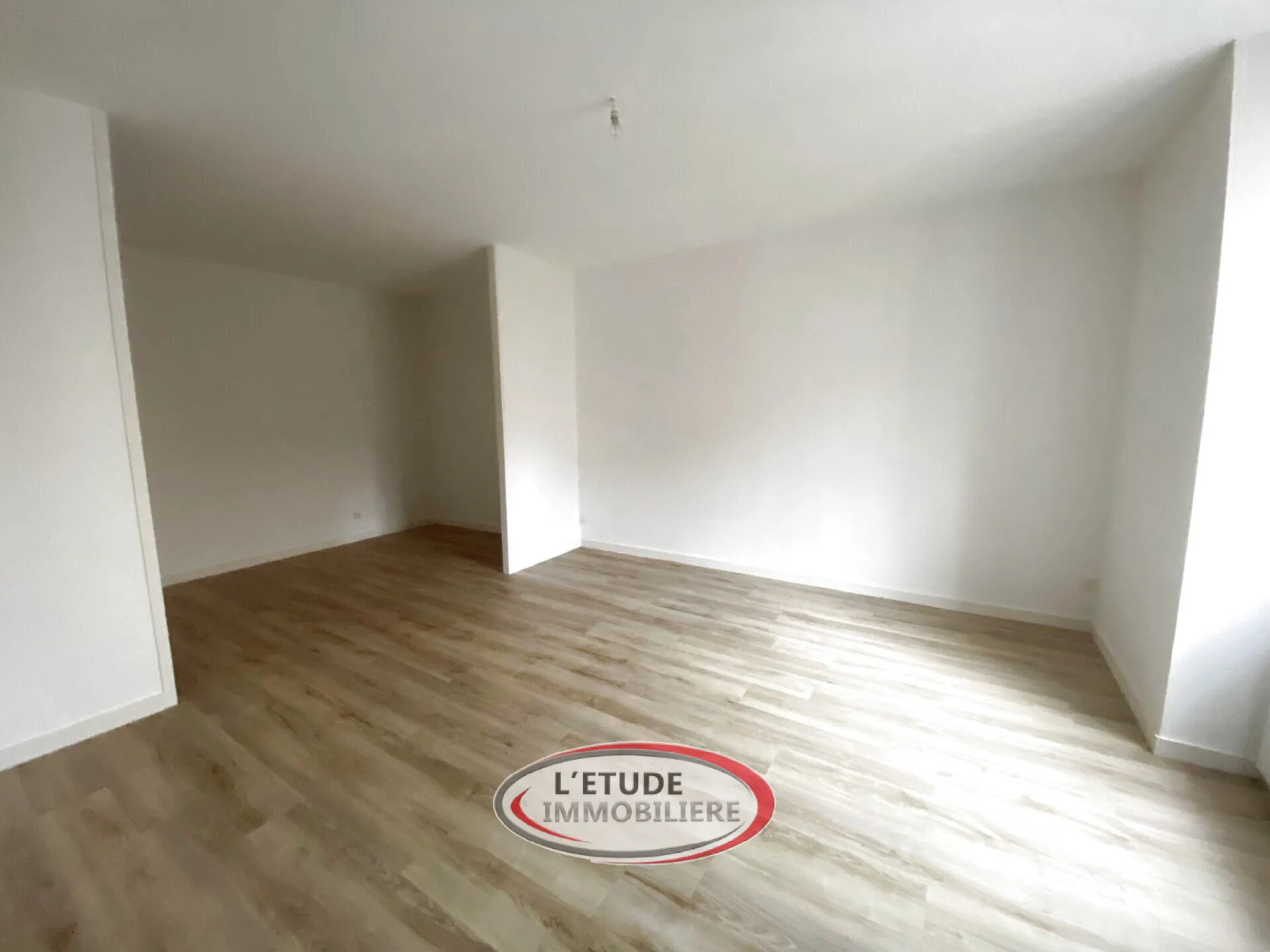 Appartement lumineux de 91,75 m² à Nantes, possibilité de division et jardin privé 